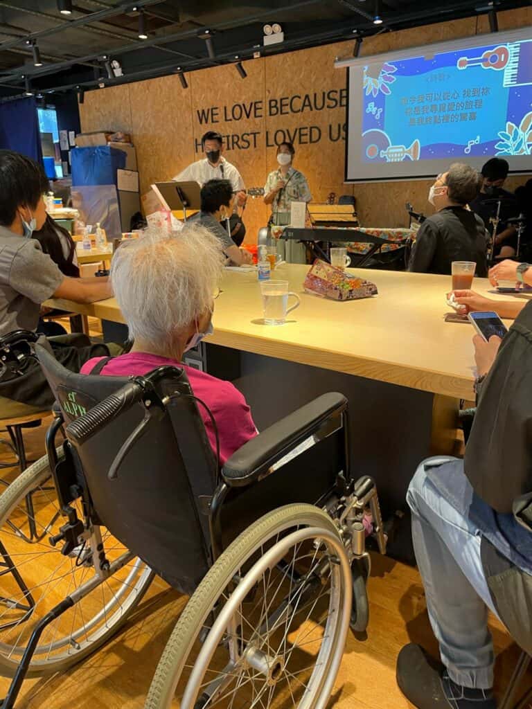 MANNA餐廳同工分享：輪椅婆婆今早已經安詳離世回天家去 9-10-2022